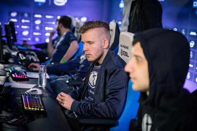 骑士之路3-2战胜IG后，LGD时隔四年再次进入季后赛